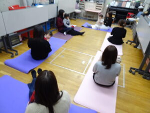 ０・１才クラス　冬の活動